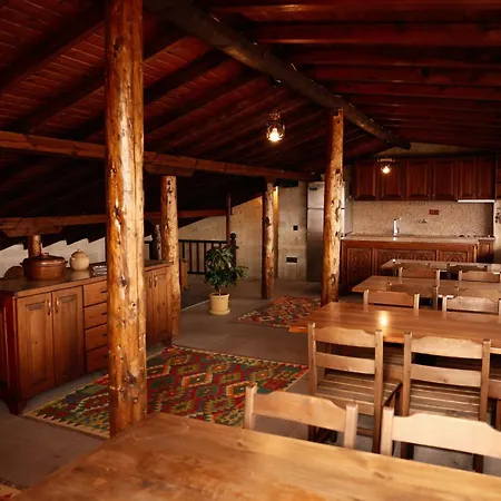 Chardonnay Hotel