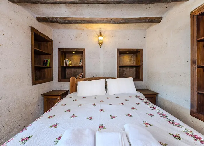 Chardonnay Отель *