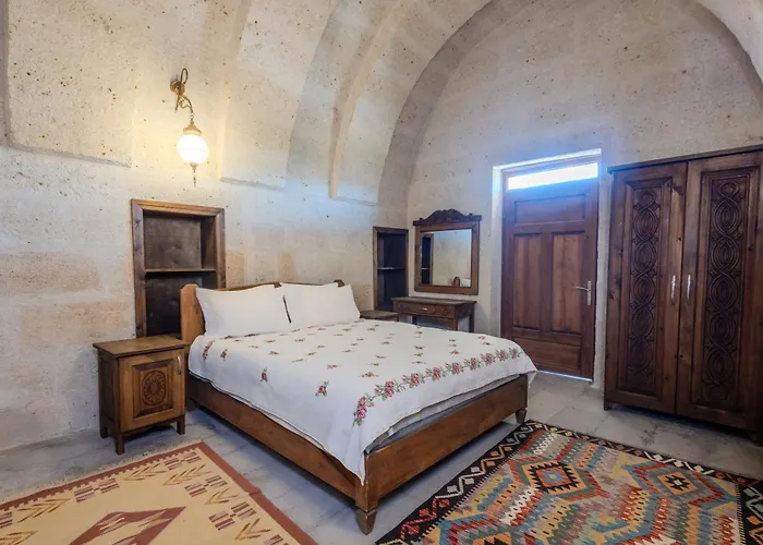 Chardonnay Отель Аванос